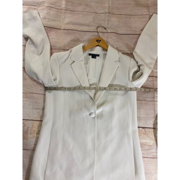 Theory Women's White Back Slit Classic Blazer - 6 - Picture 10 of 16